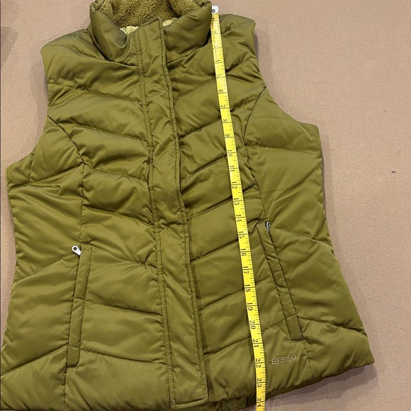 Eddie Bauer Women 550 Goose Down Puffer Vest Olive Green Size Medium - Picture 12 of 12